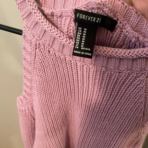 Lavender knitted open shoulder Sweater - Picture 3 of 4